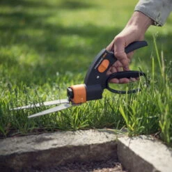 Fiskars Rasenkantenschere -Gartenprodukte 0920300308 FISKARS Rasenkantenschere 2 107005