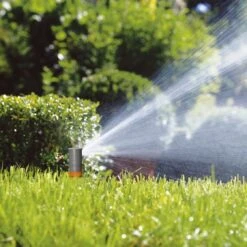 Turbinen-Versenkregner T 380, Gardena, Wurfweite 6-11 M, Winkel 25-360° -Gartenprodukte 0930101047 Turbinen Versenkregner T380 Sprinklersystem 1 61582