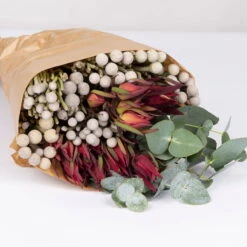 Blumenbund Eukalyptus Mit Brunia Und Kapgrün, Inkl. Grußkarte -Gartenprodukte 1025700023 Strauss Brunia 1 1 101694